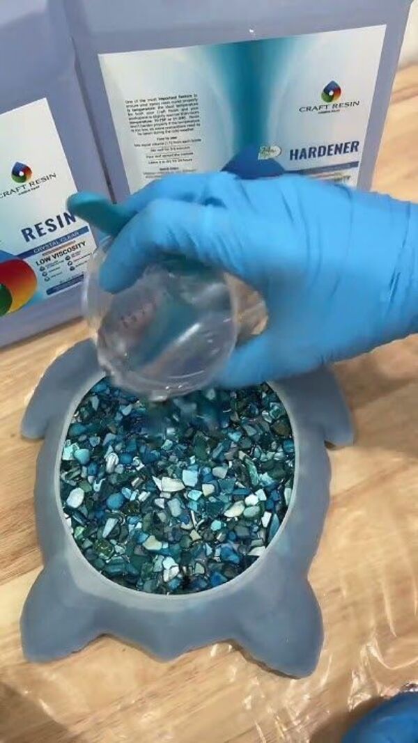 Epoxy Resin Art  Facebook ad
