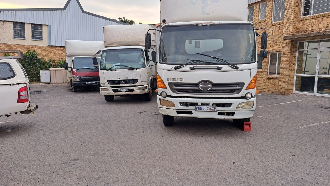 Luna Groups Inc Facebook ad: Logistics and Moving company, We are you A-Z…