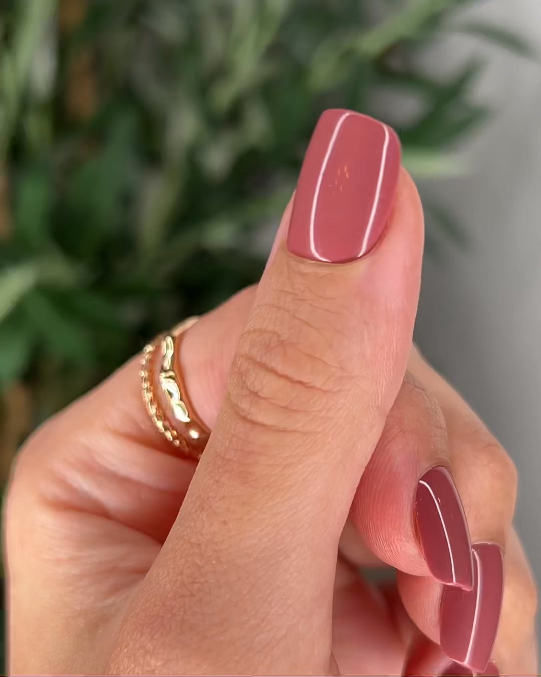 Faux Ongles - Roxy Nails Paris Facebook ad: Nº1 des Faux Ongles Réutilisables