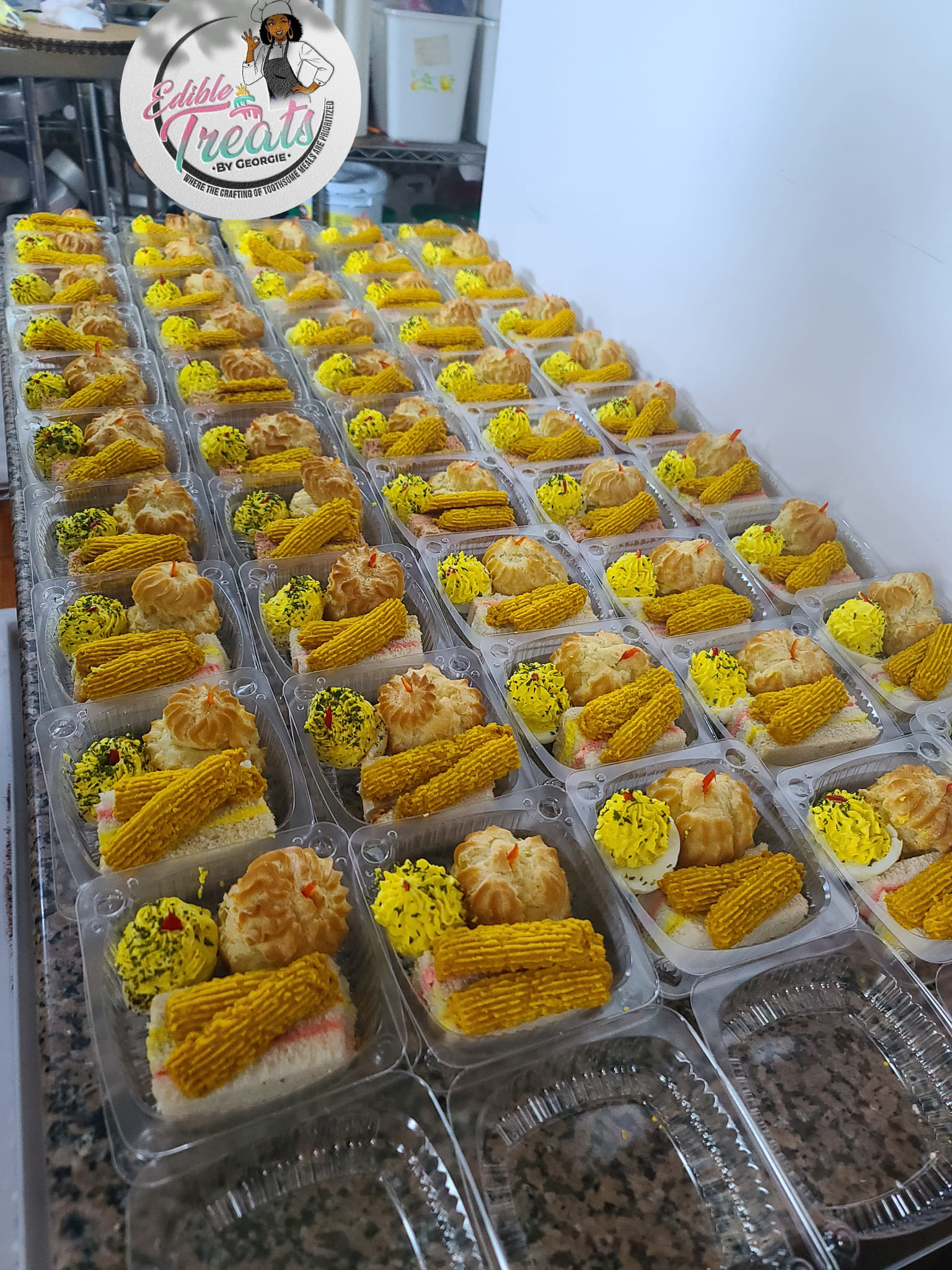 Edible Treats by Georgie Facebook ad: Classic Finger Food Boxes.