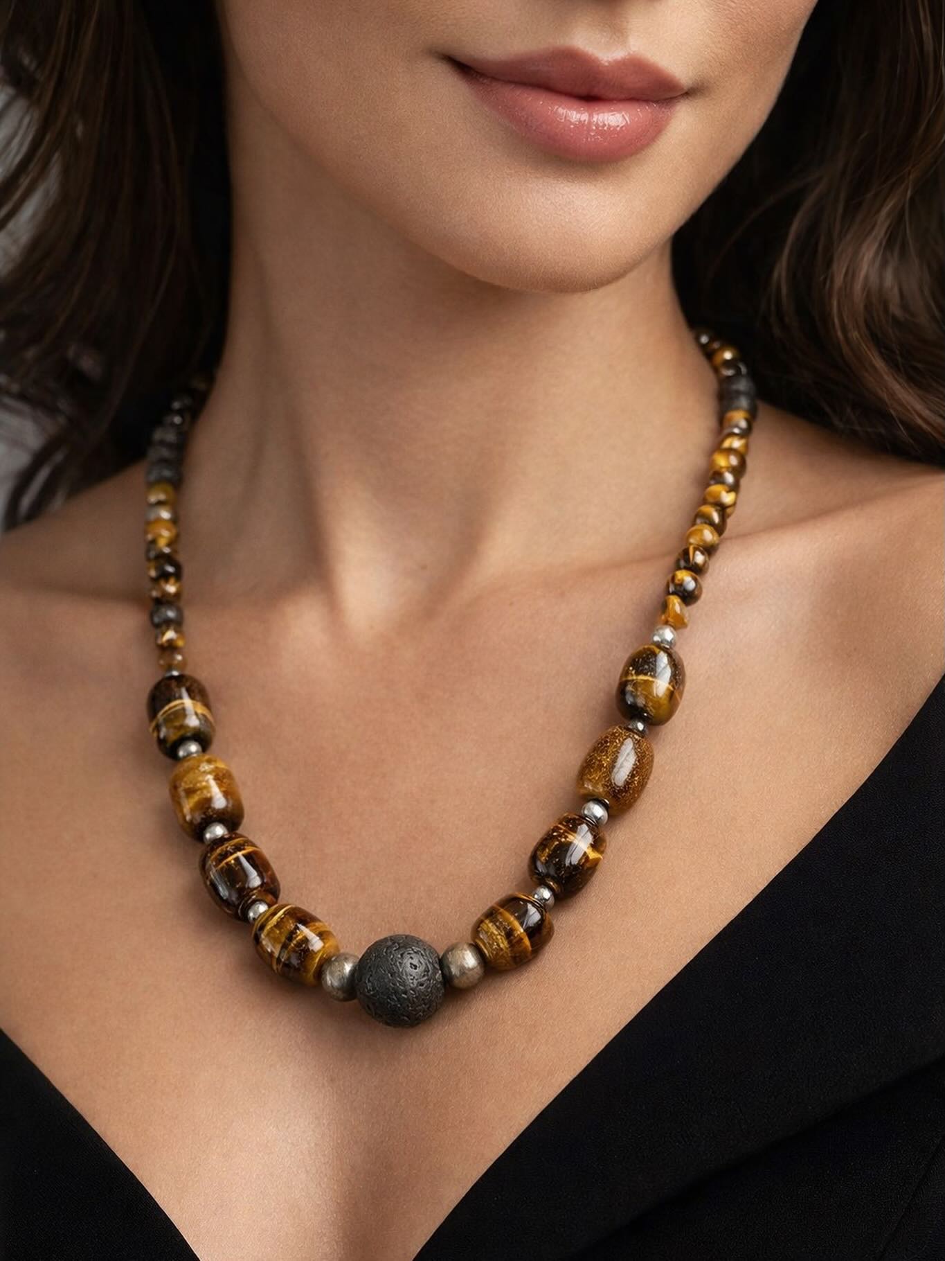 Aroha Nui by Gaby Calderón Facebook ad