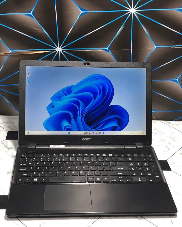 Nikolai Collado Facebook ad: FS: AMD FX-7500 Radeon R7 8GB RAM 256GB SSD 15.6 INCHES
