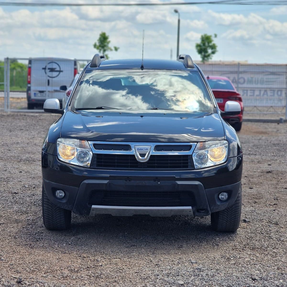 RibCars.ro - Vânzări Auto Facebook ad: Dacia Duster 1.5 Diesel 2011 | SUV Fiabil…