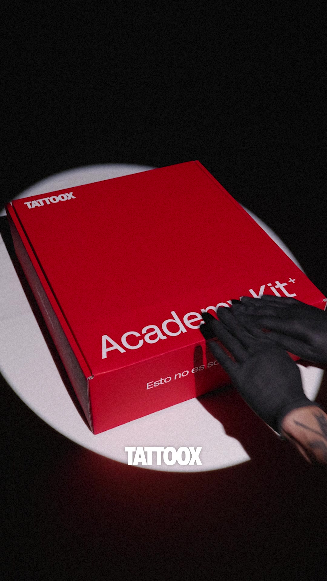 Tattoox Facebook ad: Tattoox Academy