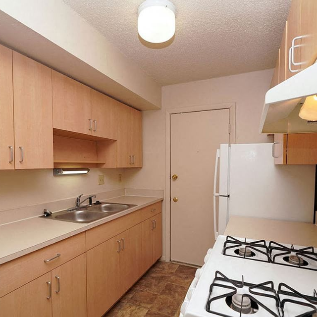 Zillow Apartments for Rent Facebook ad