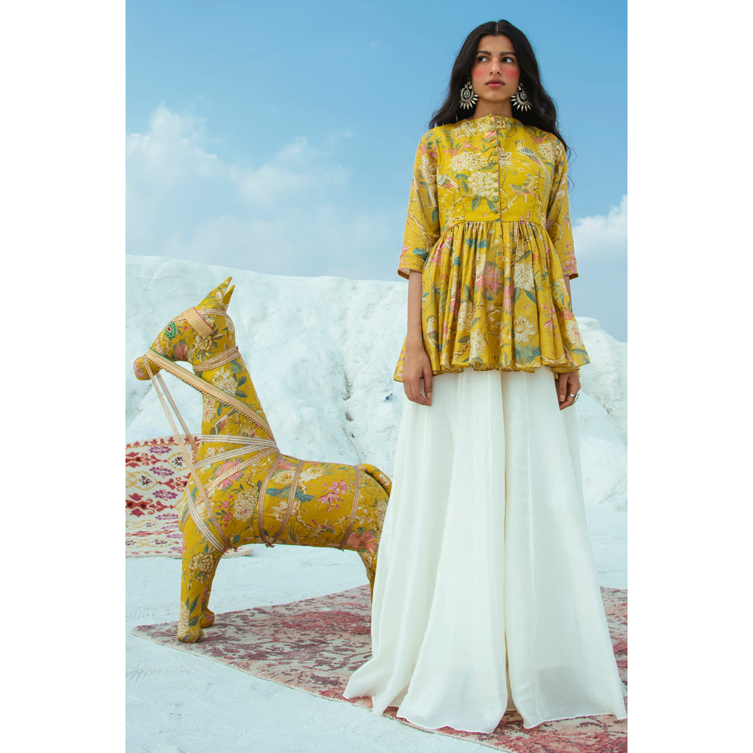 Paulmi and Harsh Facebook ad: Wedding & Party Wear Collection