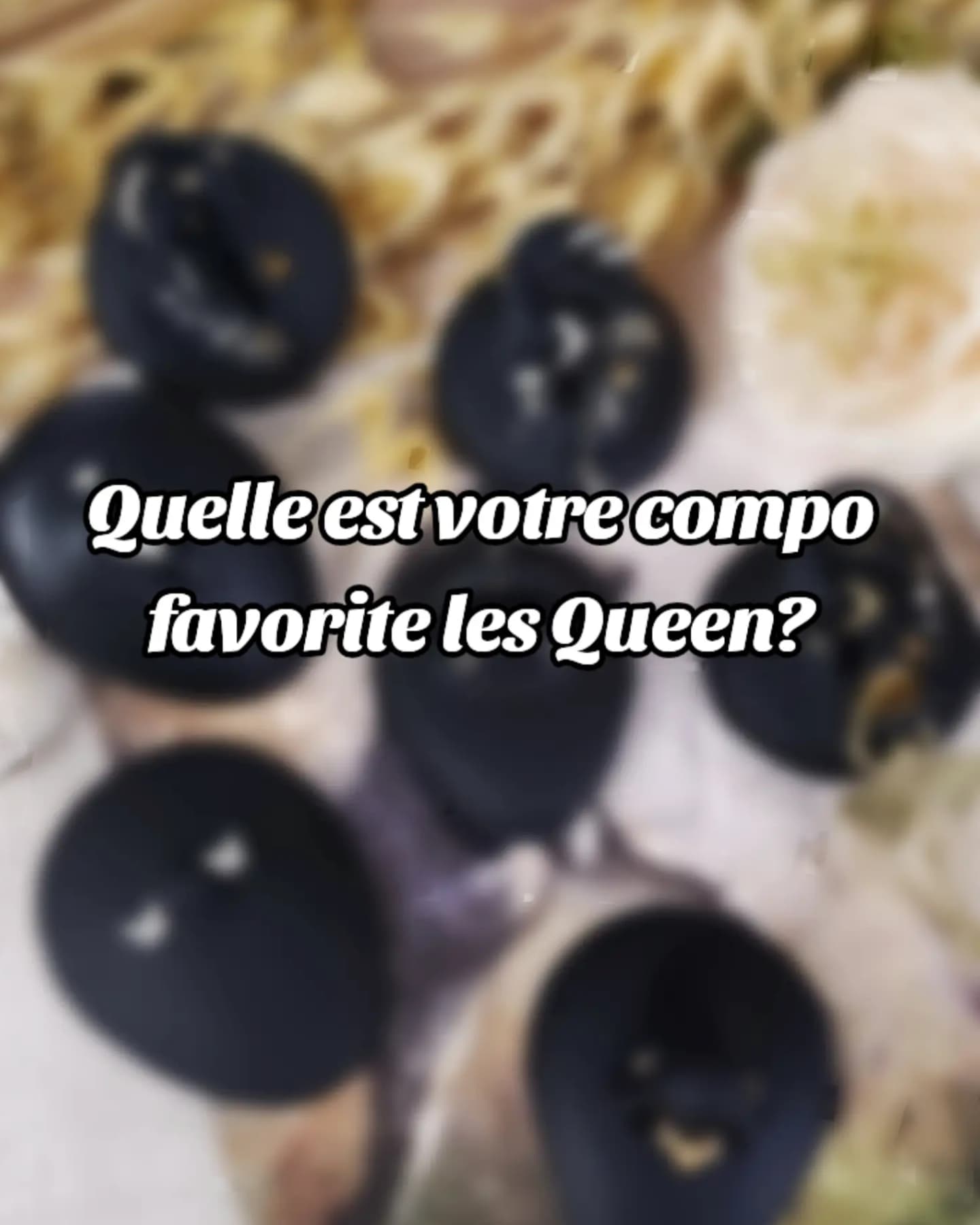 Maedusa Body Jewelry Facebook ad: [1. 5] Choisissez la vôtre 5 compositions d'oreilles…