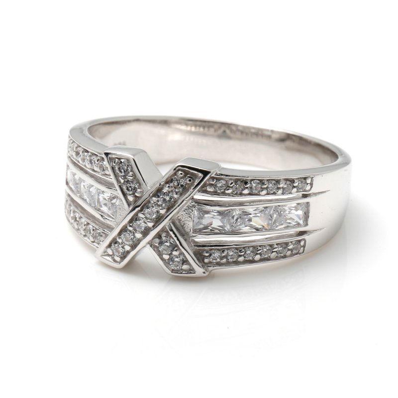 AVALANCHE GOLD&JEWELRY Facebook ad from Jun 4, 2026