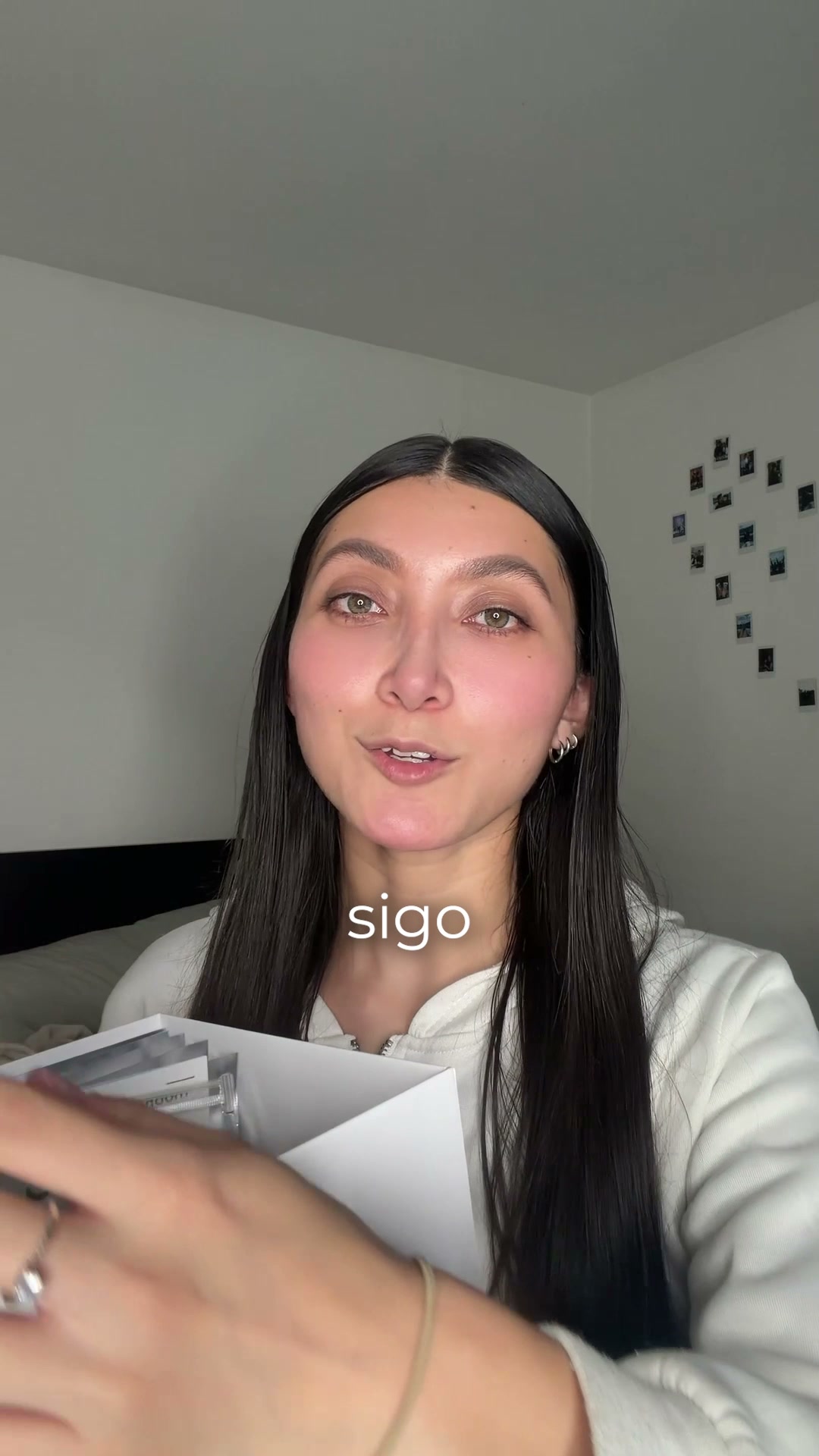 moons Facebook ad: Agenda Tu Cita Hoy