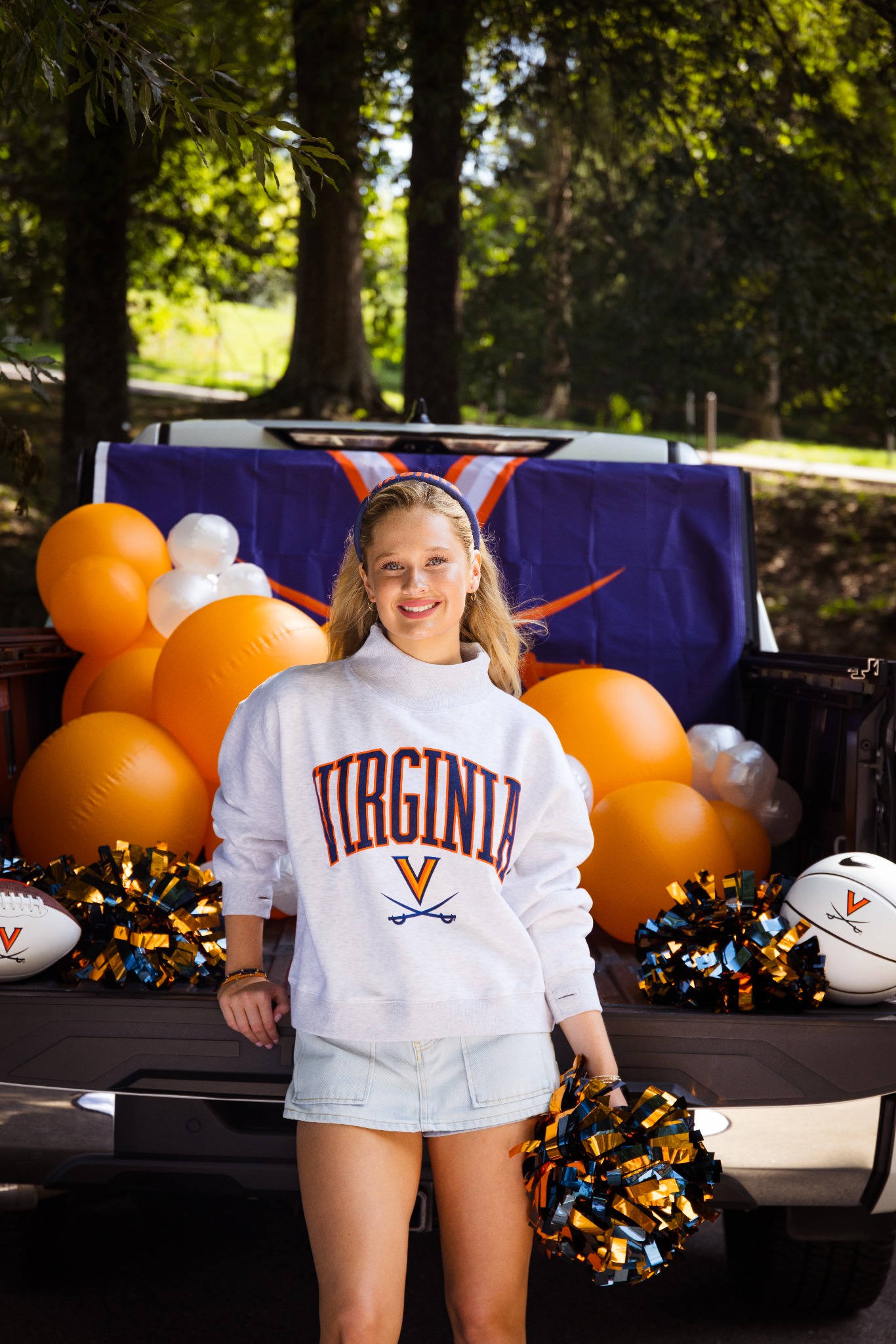 Alumni Hall UVA Facebook ad: Shop Virginia Game Day Gear!