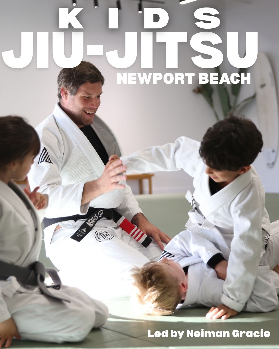 Neiman Gracie Jiu-Jitsu Academy Facebook ad: Book a FREE trial class!
