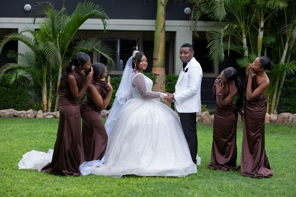 Splendent Bridal Parlour Facebook ad