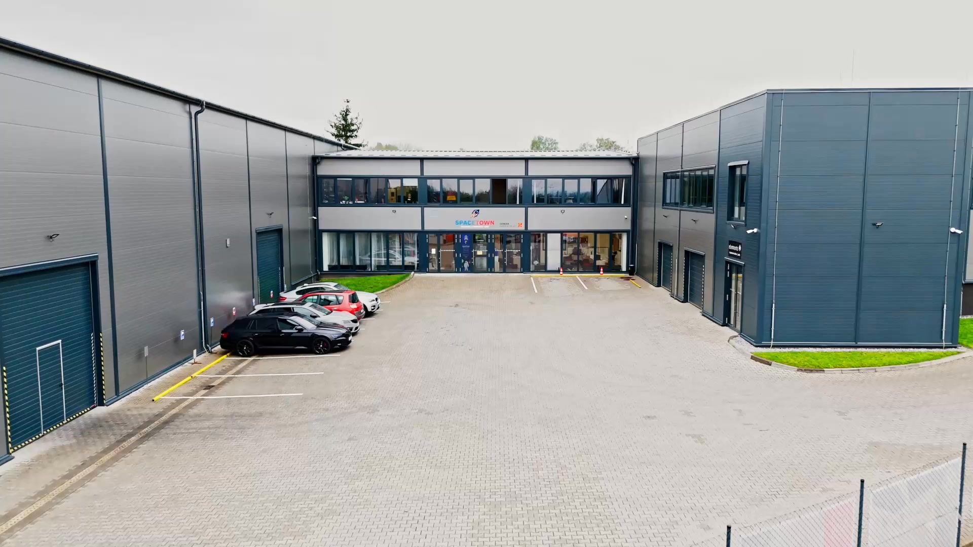 SpaceTown Facebook ad: Trampolínové centrum a parkour hala v Jihlavě