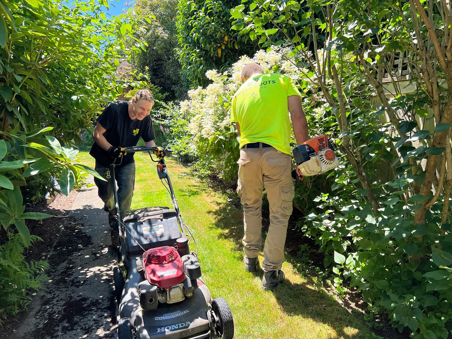Urban Roots Landscaping Federal Way LLC  Facebook ad
