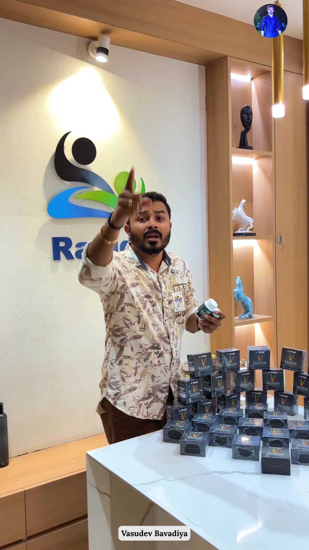 Doctor Rapid Facebook ad: આયુર્વેદિક સ્કિન કેર, RASKIN