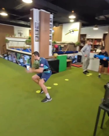 Smart Trainer T-Apex Facebook ad