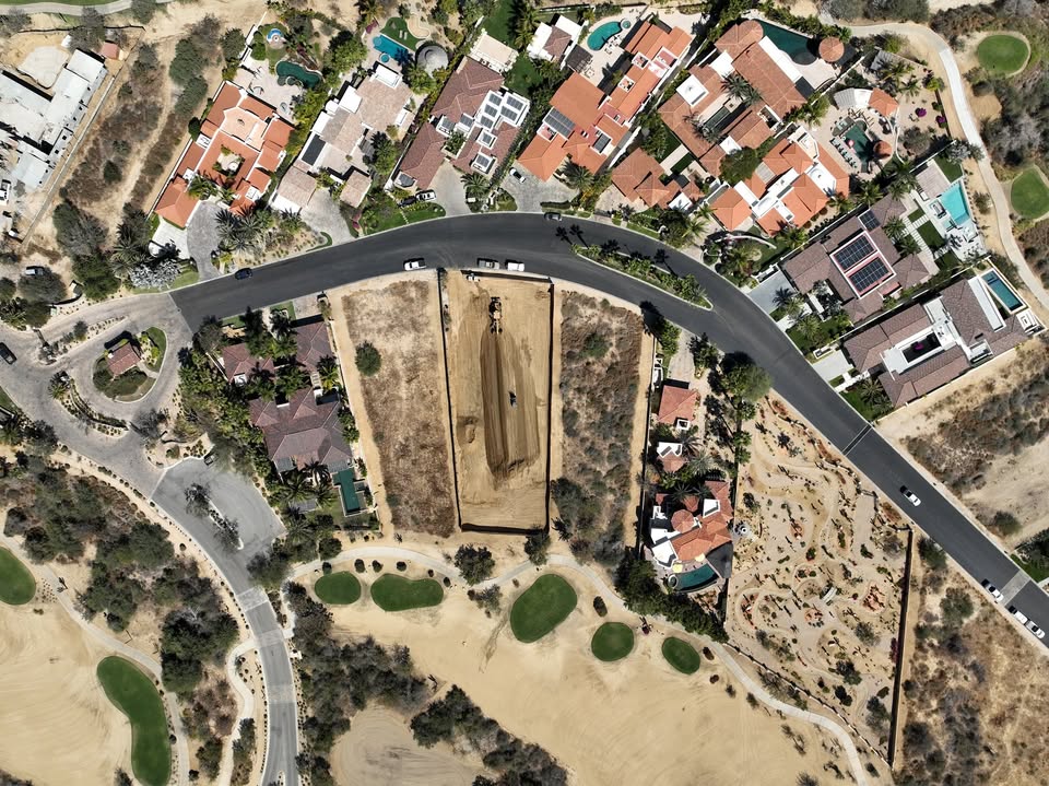 El Tabachin Constructora Facebook ad: ¿Necesitas preparar tu terreno para construir?