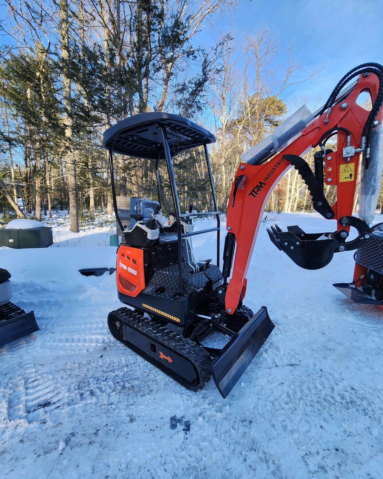 Pat Gallagher Facebook ad: 1.8 ton Mini Excavator TPM-18BS with swing boom