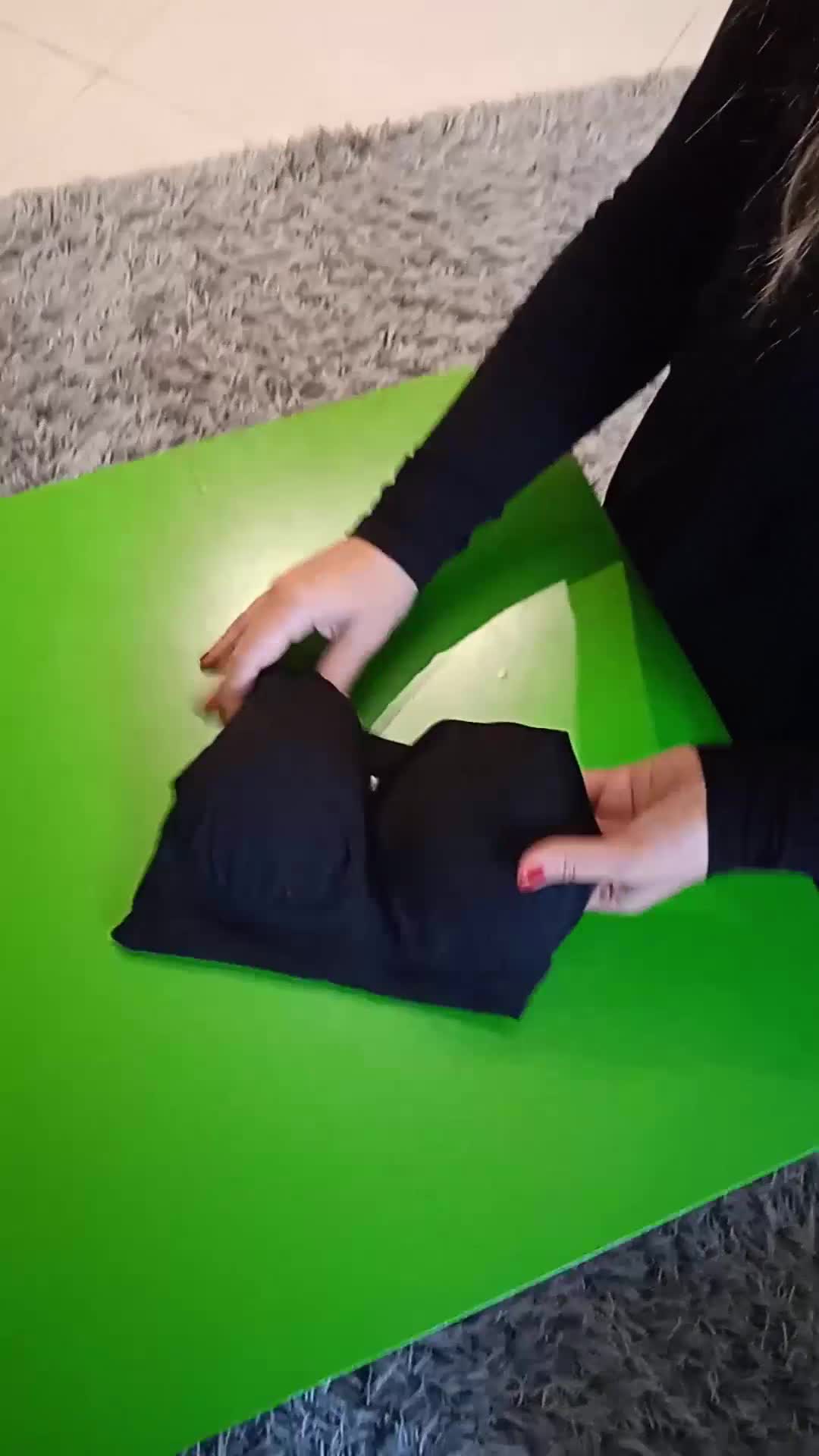 Leggings PushUp Facebook ad: BODY MODELLANTE in OFFERTA 2x1