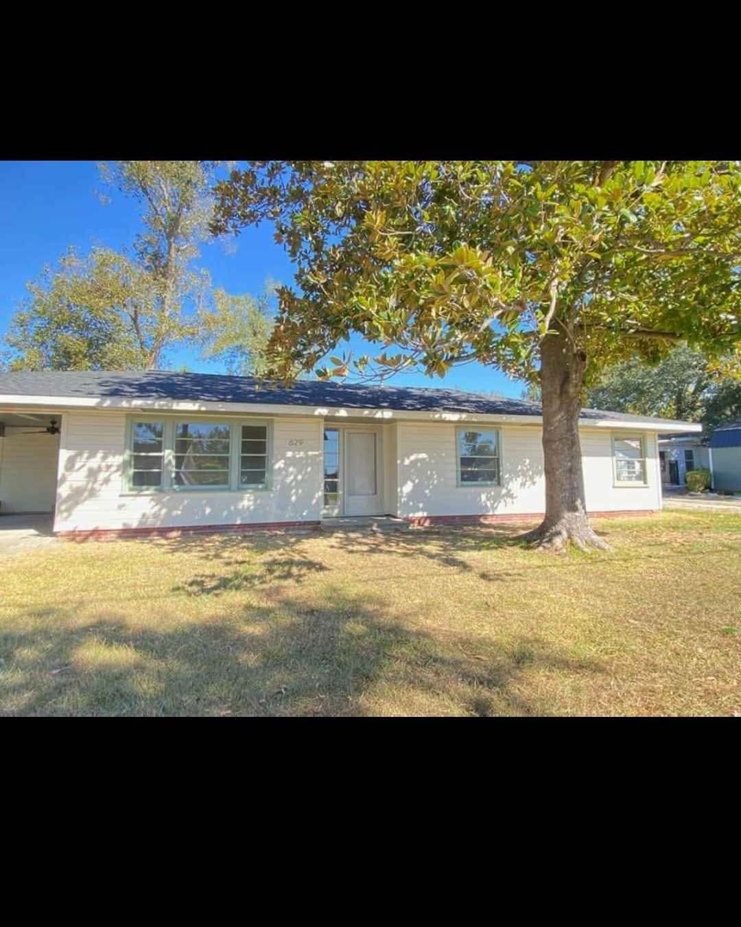 Corey Kober Facebook ad: 3 Beds 1 Bath House