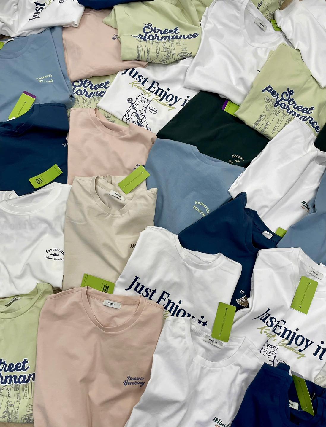 Smart Shopping Việt Nam Xuất Khẩu Facebook ad: Quá nhiều áo thun, quá nhiều short, jeans…