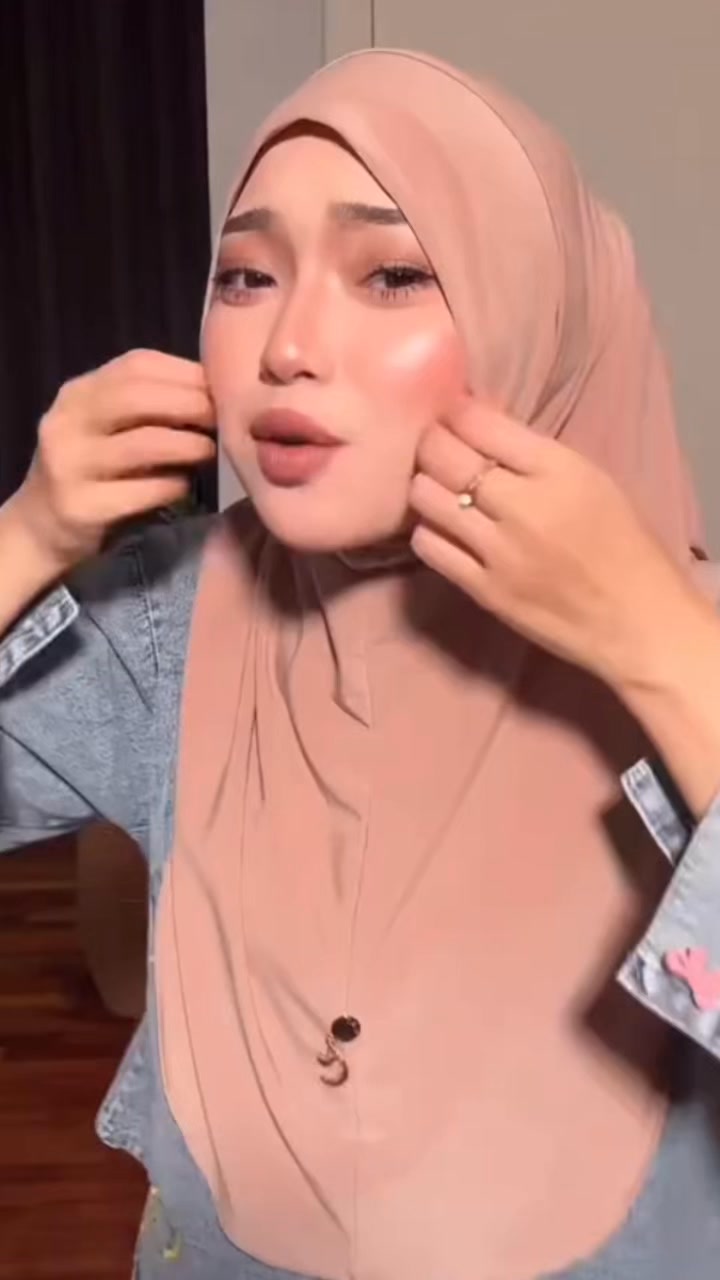 The Cat Outfit Shop Facebook ad: Rasa berbaloi sangat beli Instant Syria Aleya by The…