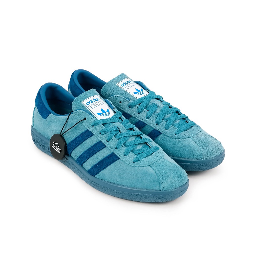 Authentic sneakers streetwear Facebook ad