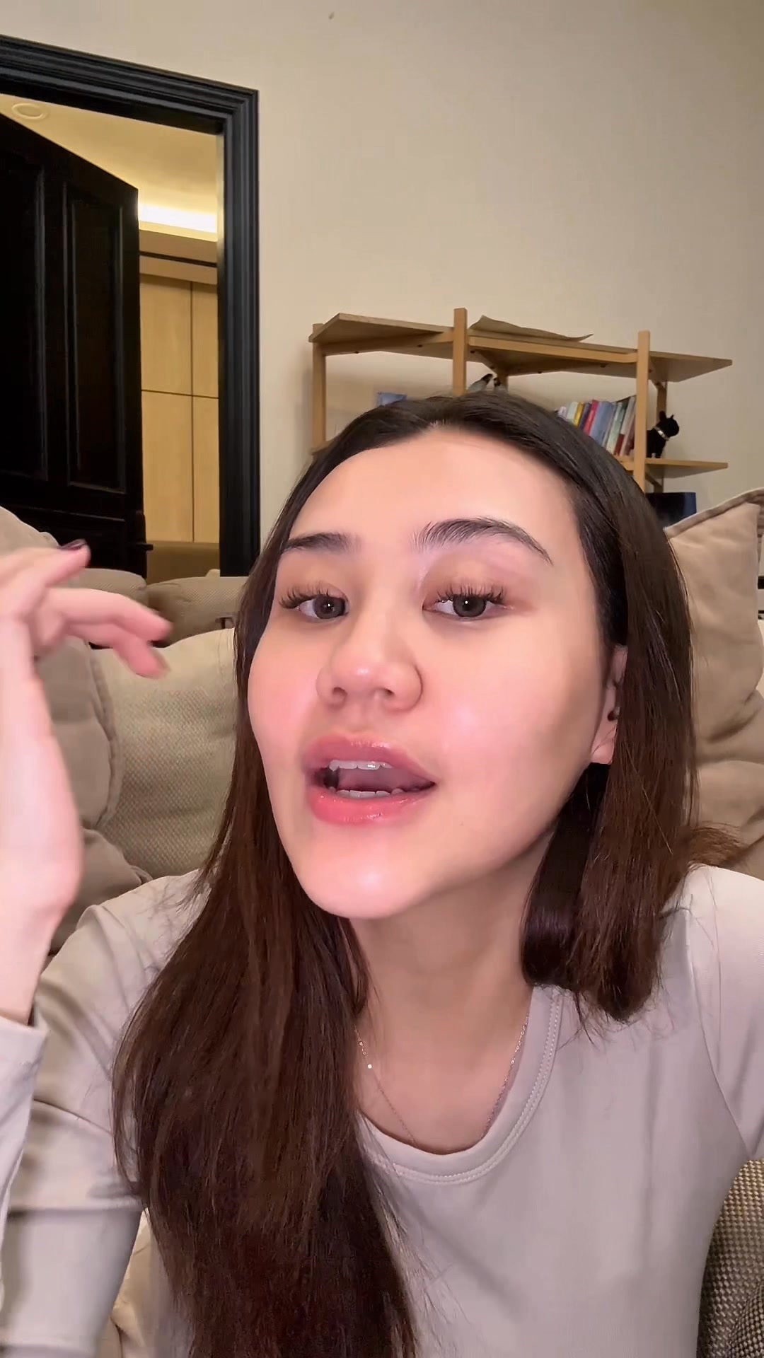 Glowies Beauty Facebook ad: Cobain Glowies Dreamy Moisturizer sekarang