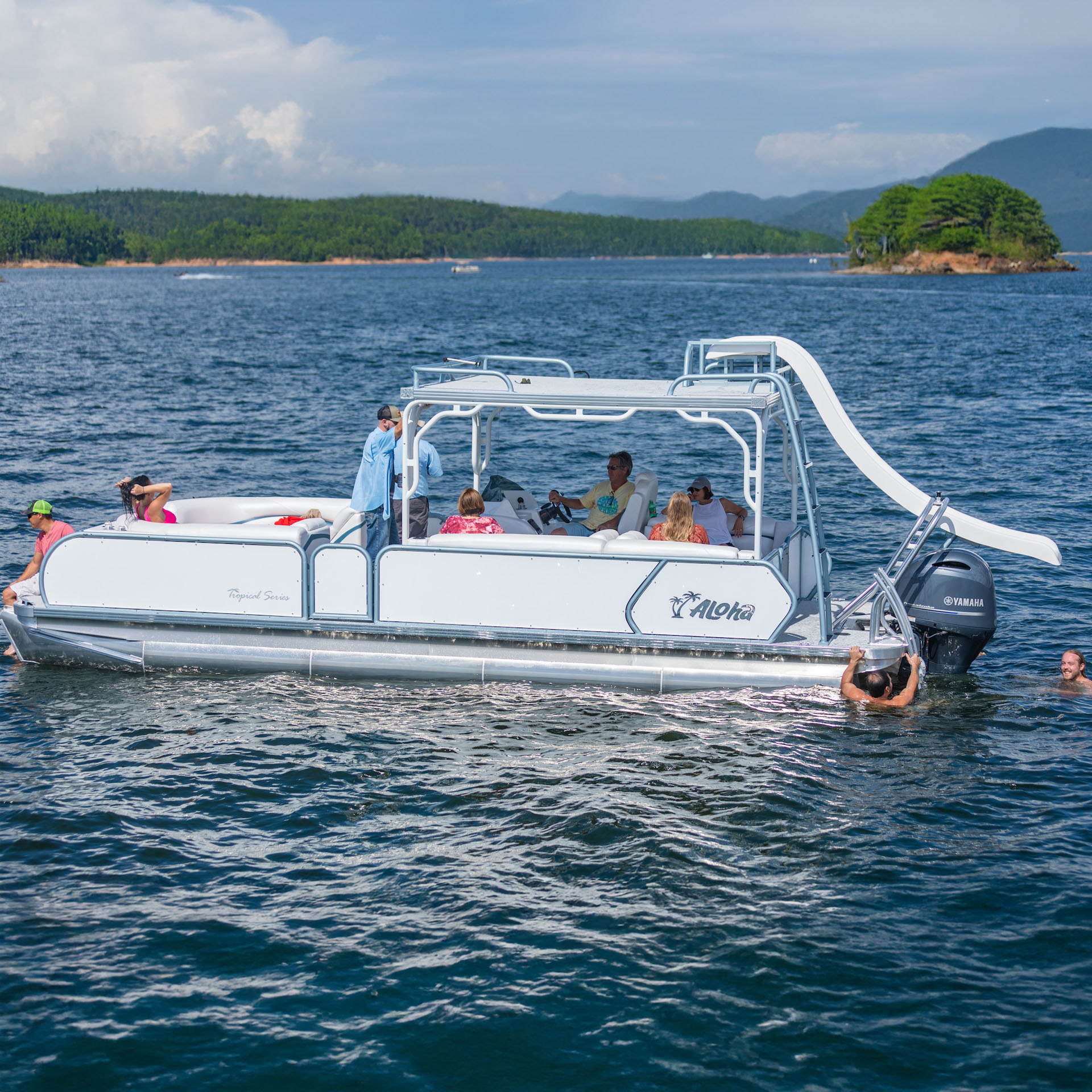Harbor Lights Marina Facebook ad: Explore Chickamauga Lake in style with a boat…