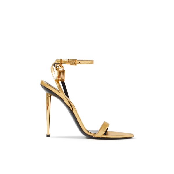 NET-A-PORTER Facebook ad