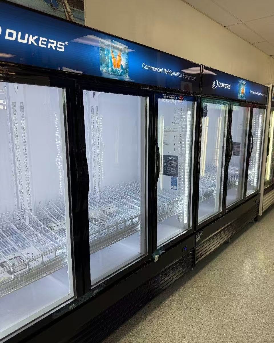 Victoria Nguyen Facebook ad: Refrigeradores y Congeladores para Muestra de Puerta de…