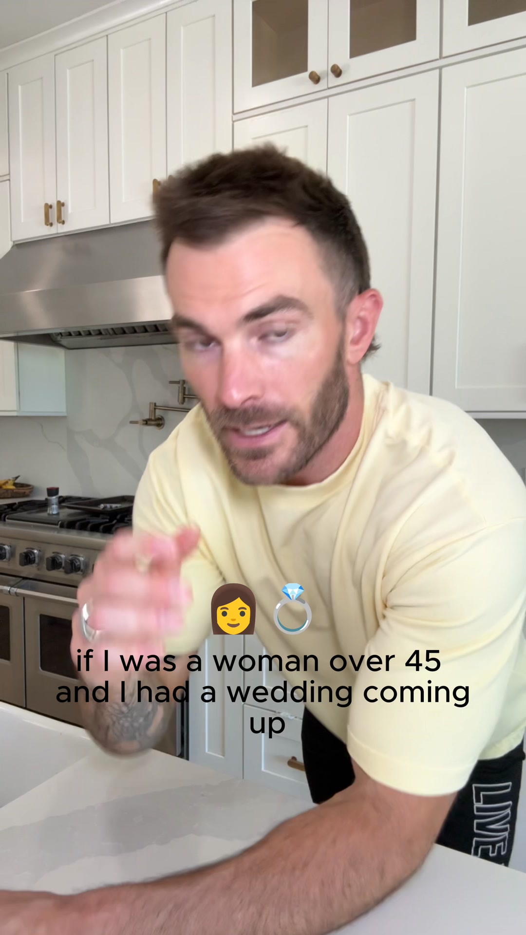 V Shred Facebook ad: 60sec Quiz, for moms who want to look amazing in the…
