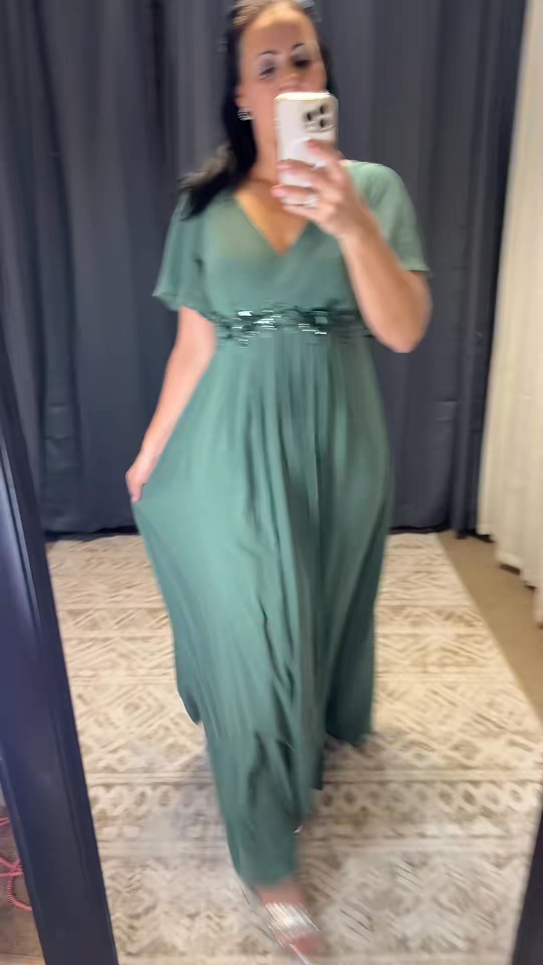 Ever-Pretty.com Facebook ad: Dresses near me