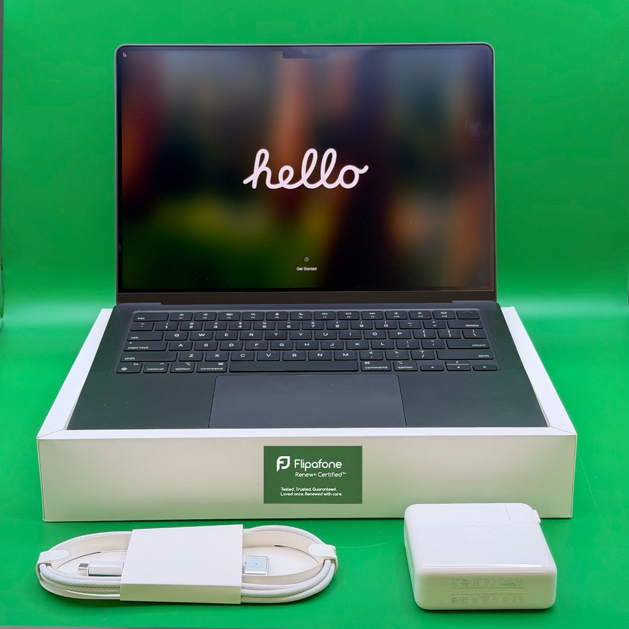 Michael Sorin Facebook ad: MacBook Pro / Air 14/16/13/15 Inch…
