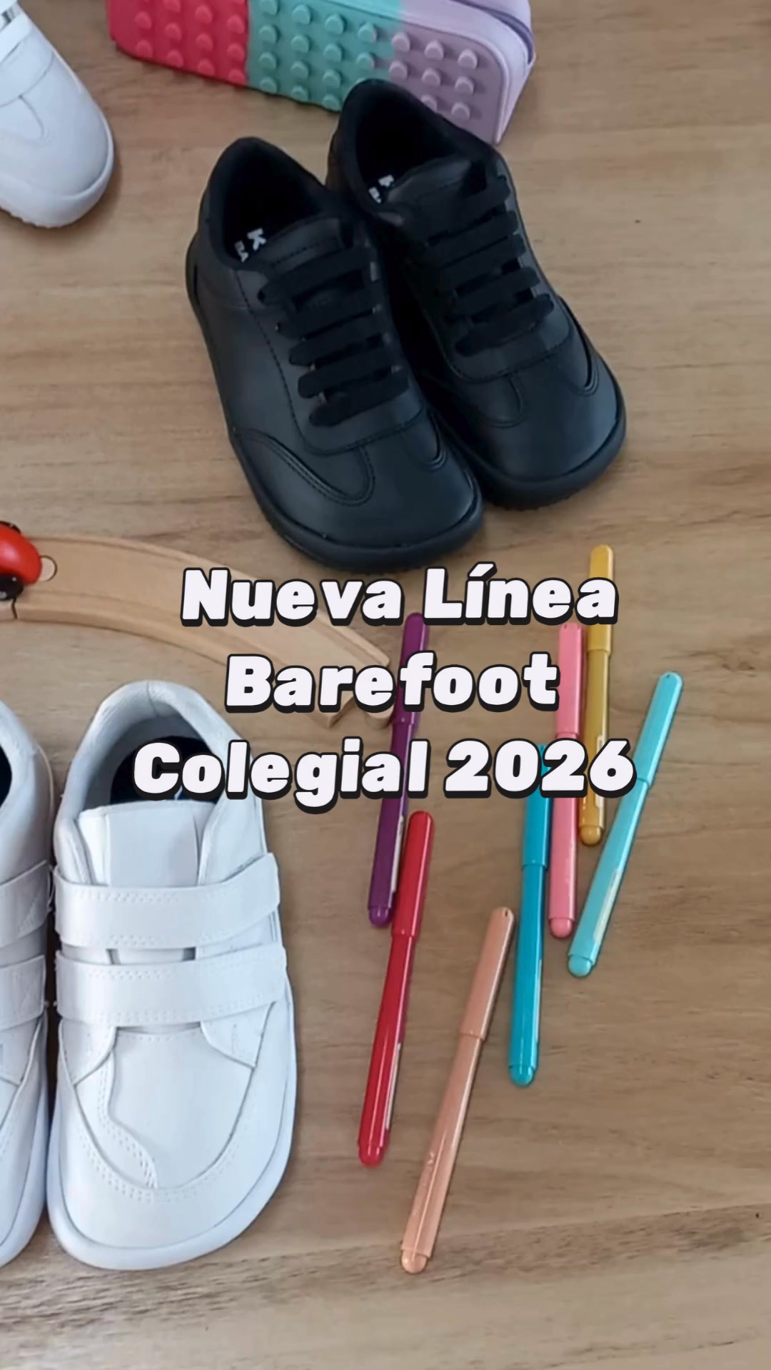 Kuma Barefoot Facebook ad: Nueva colección Barefoot colegial