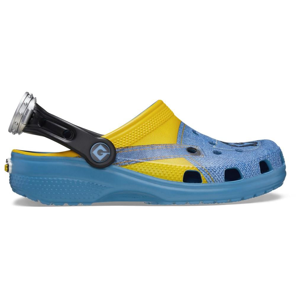 Privalia Facebook ad: Seu novo Crocs a um click na Privalia!