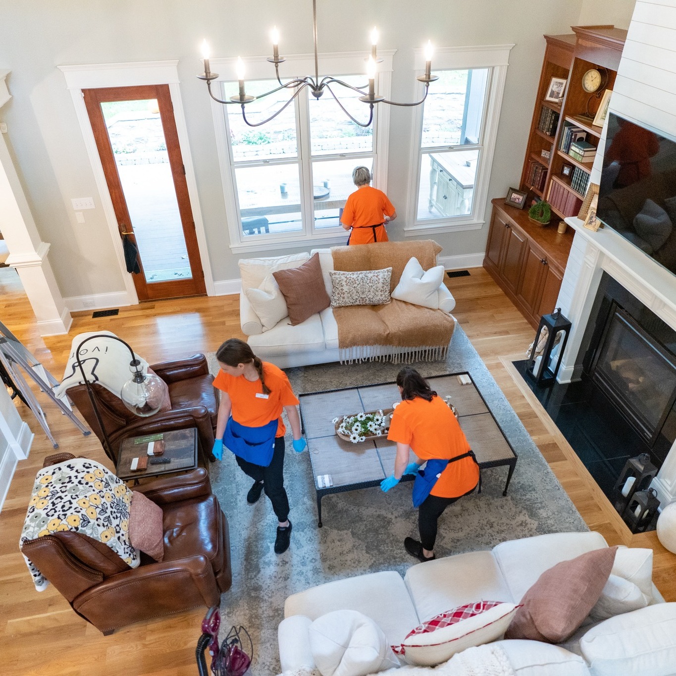 Status Glo Cleaning Facebook ad