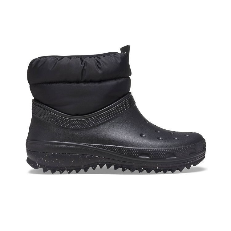 Brandhouse.shoes Facebook ad: Ψάχνεις αυθεντικά Crocs σε outlet τιμές