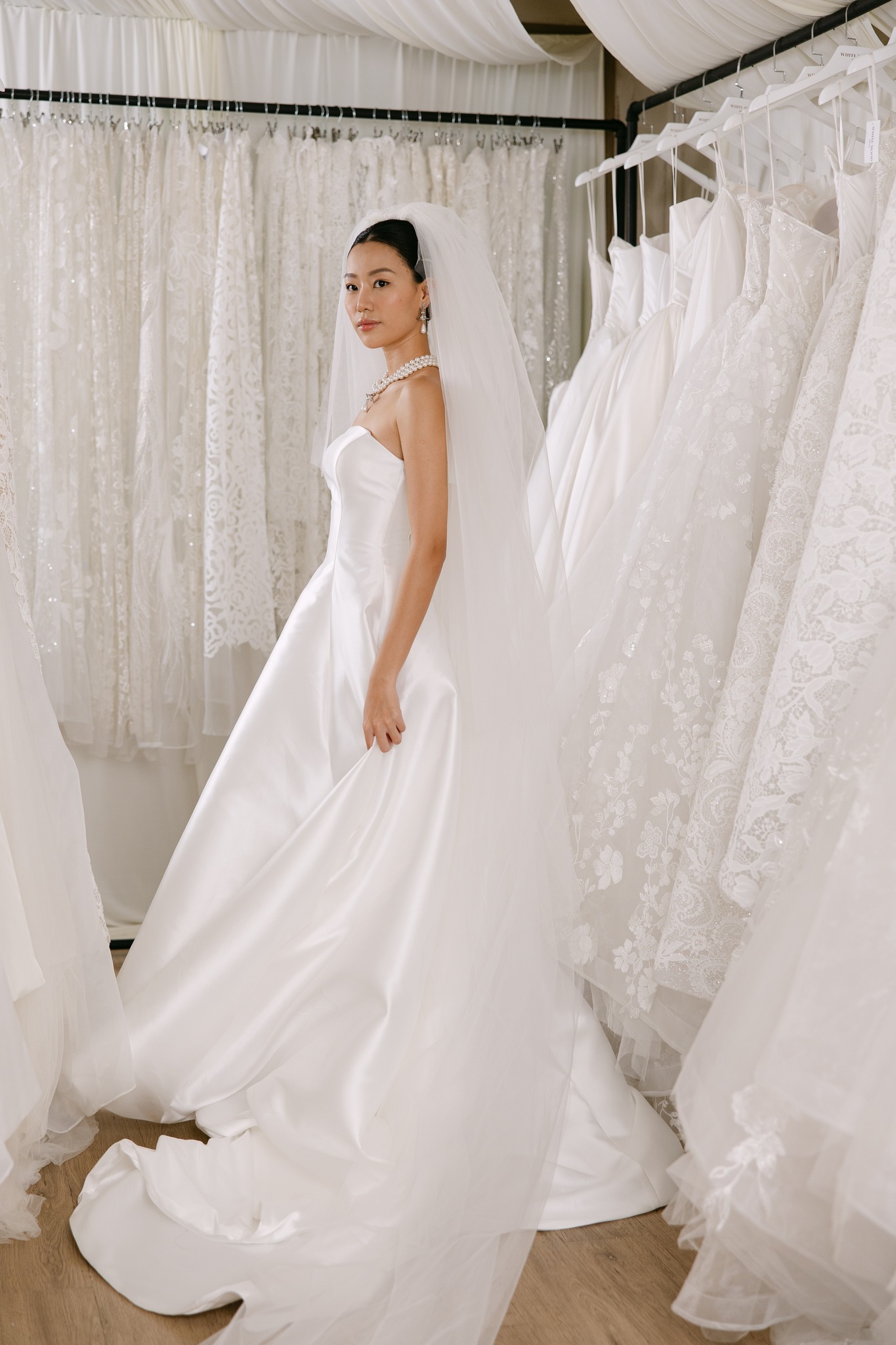 White Mood Bridal Facebook ad: WHITEMOOD BRIDAL, End of FW 2025