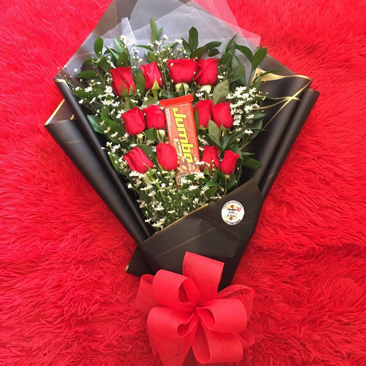 Jardin de rosas Facebook ad: El Regalo Perfecto para Sorprender: Rosas en Cajas…