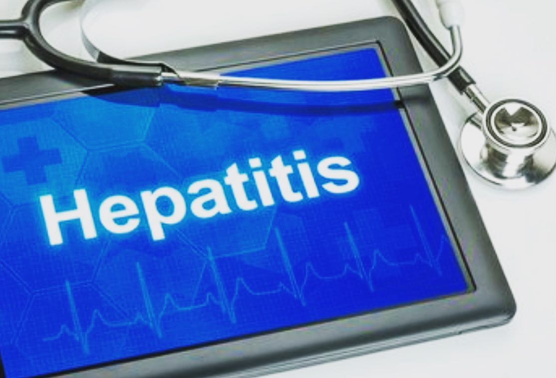 Dr.Ferrera.Gastroenterólogo-Hepatólogo Facebook ad: Los virus de las hepatitis A, B, C…