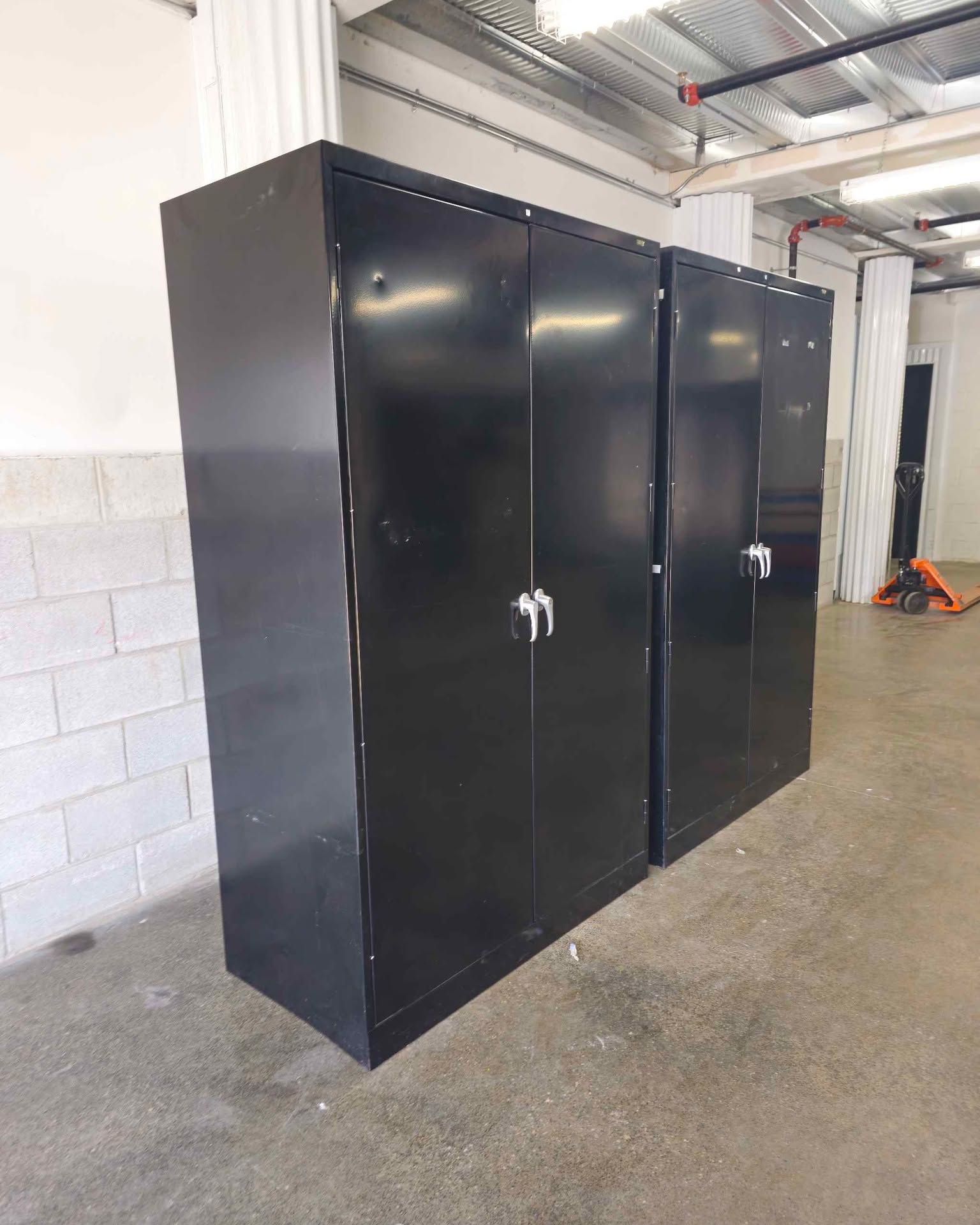Peter Stavropoulos Facebook ad: ULINE JUMBO SIZE INDUSTRIAL STEEL STORAGE/UTILITY/TOOL…