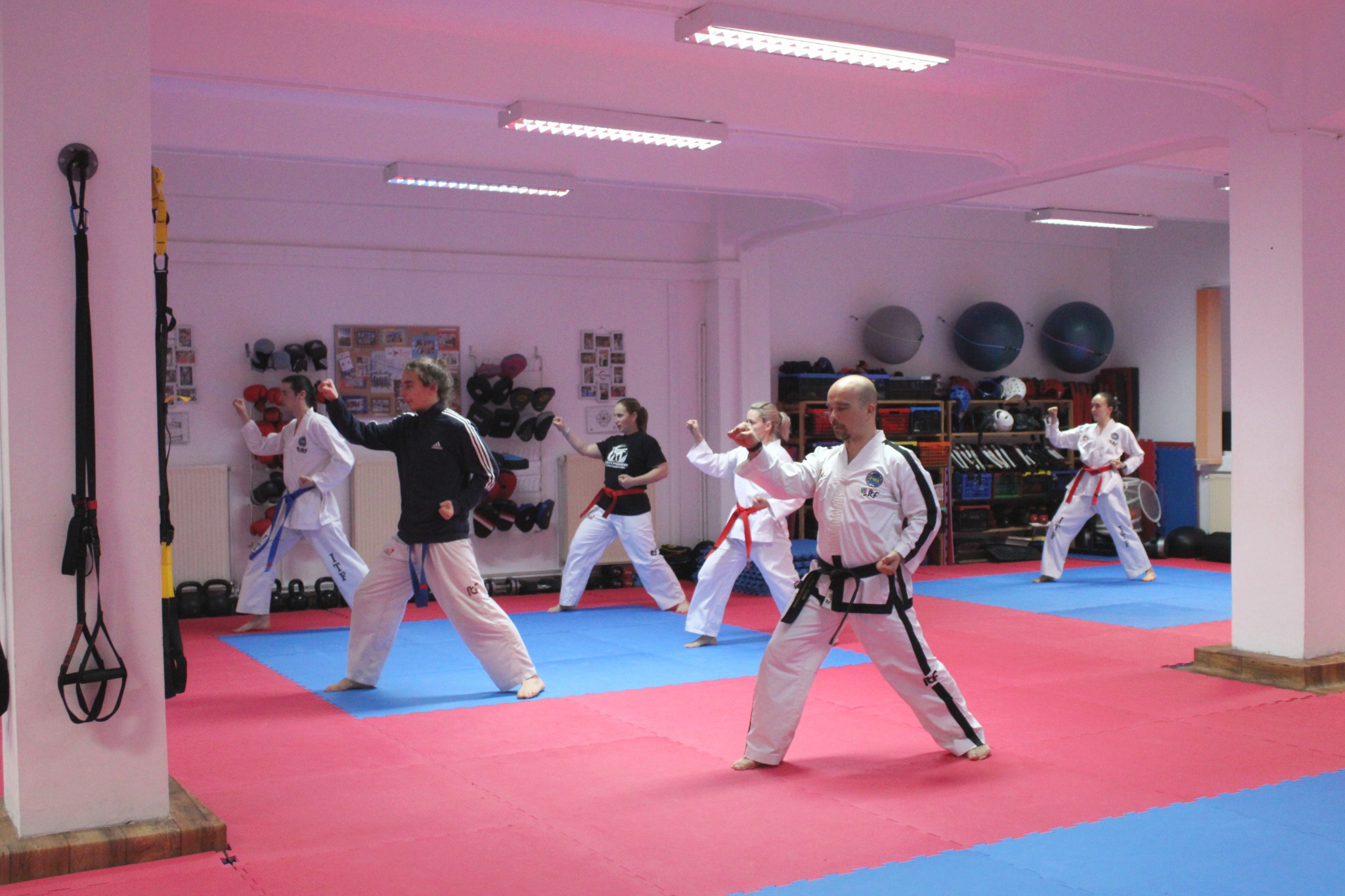 Zen Power Taekwon-do & Kick-box Facebook ad from Feb 5, 2026