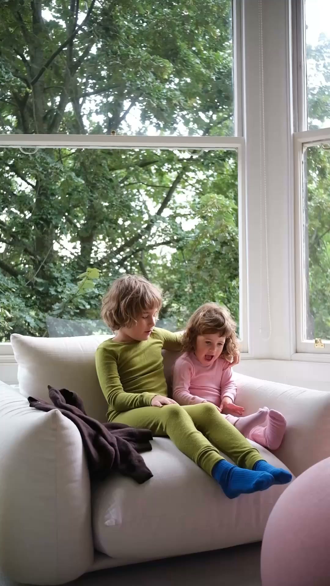 DILLING.com Facebook ad: Choose merino wool for the little ones