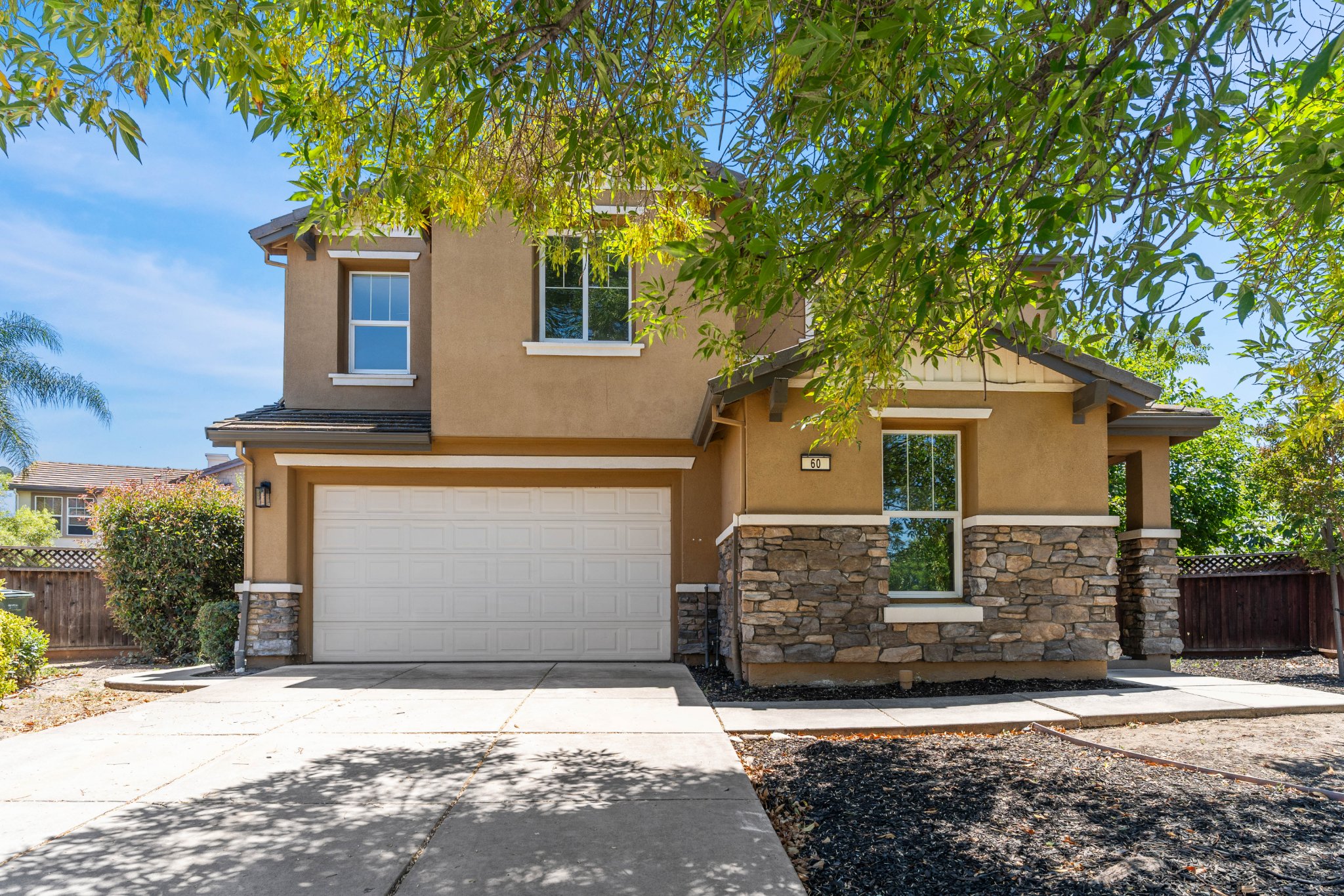 Rob Menconi Facebook ad: 4 Beds 2.5 Baths House