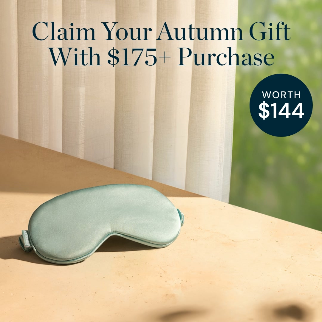 Elemis Facebook ad: Free Gift With $175+