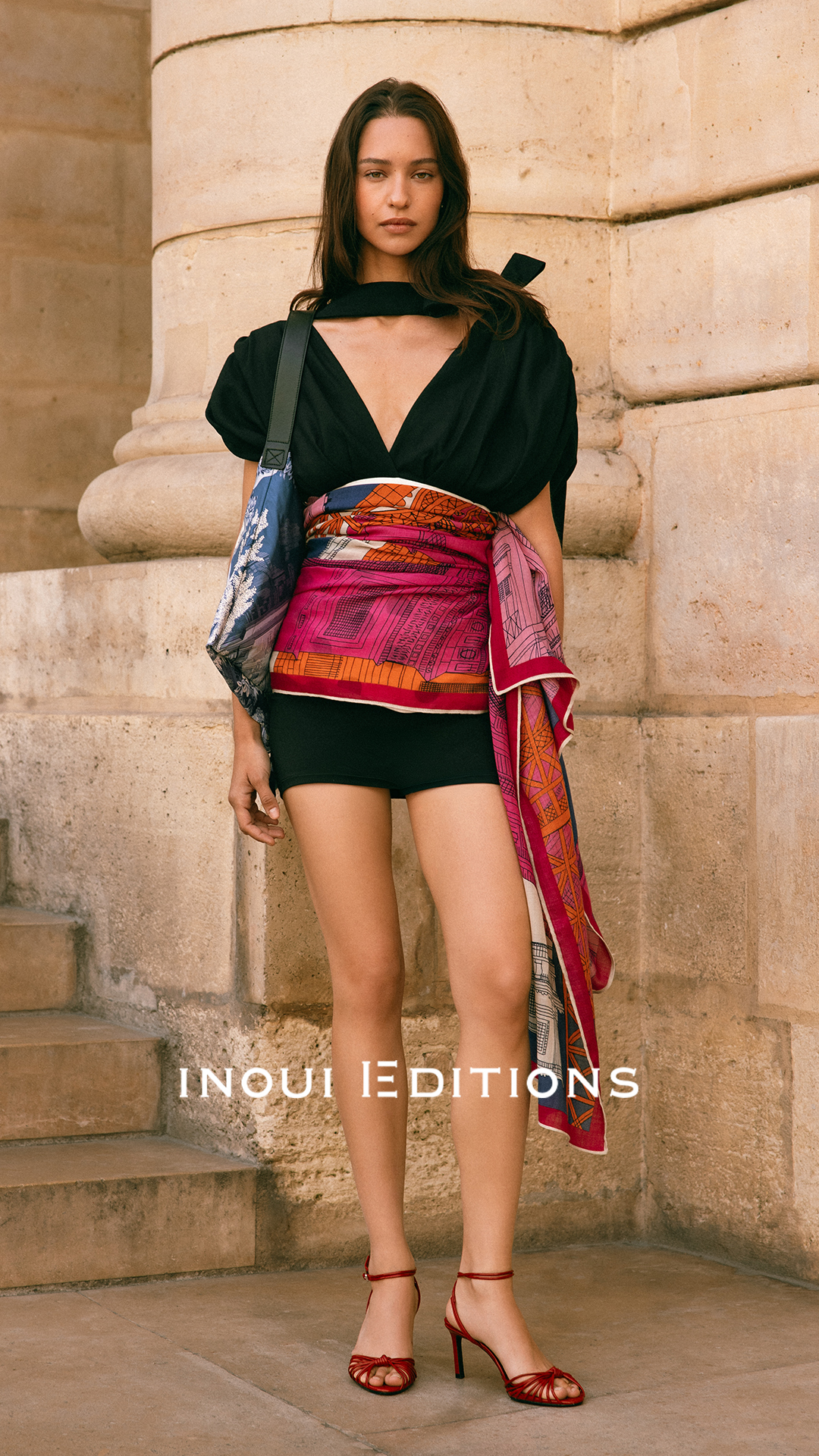 Inoui Editions Facebook ad: Paris, Amour - Nouveau Récit