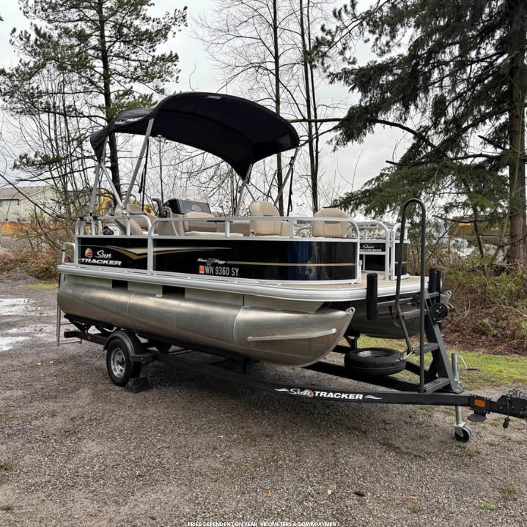 Boat Deal Canada Facebook ad