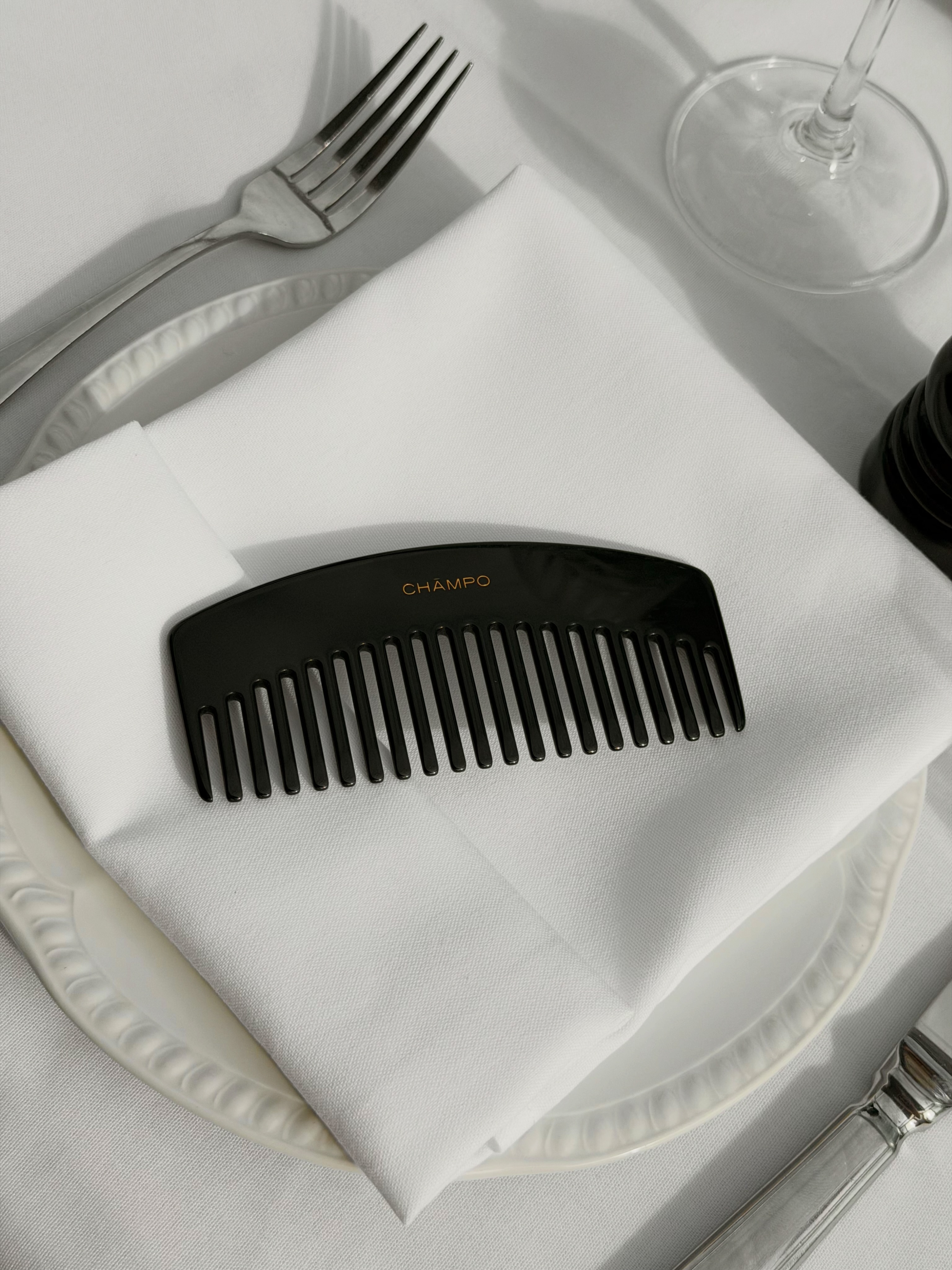 Chāmpo Haircare Facebook ad