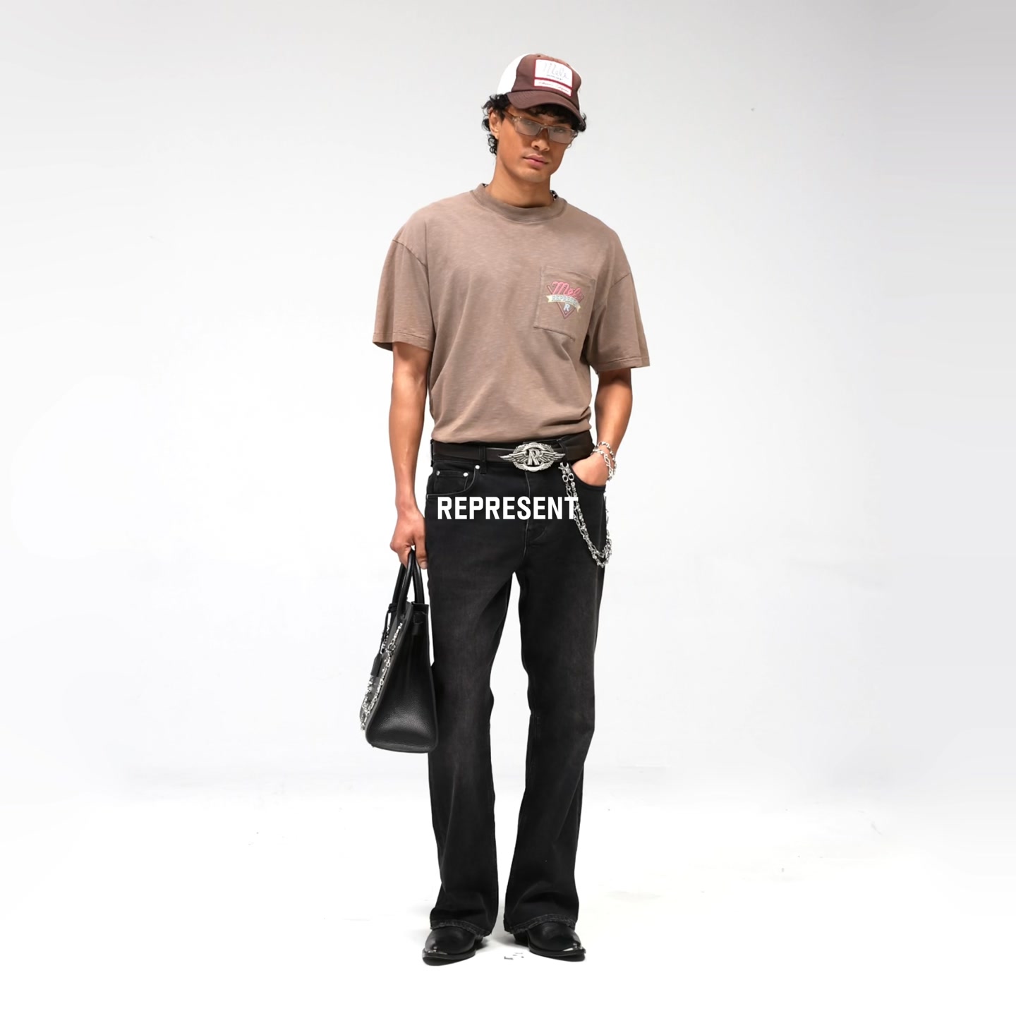 Represent Clo Facebook ad: Discover SS26